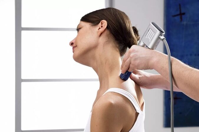 Physiotherapy for osteochondrosis of the neck.